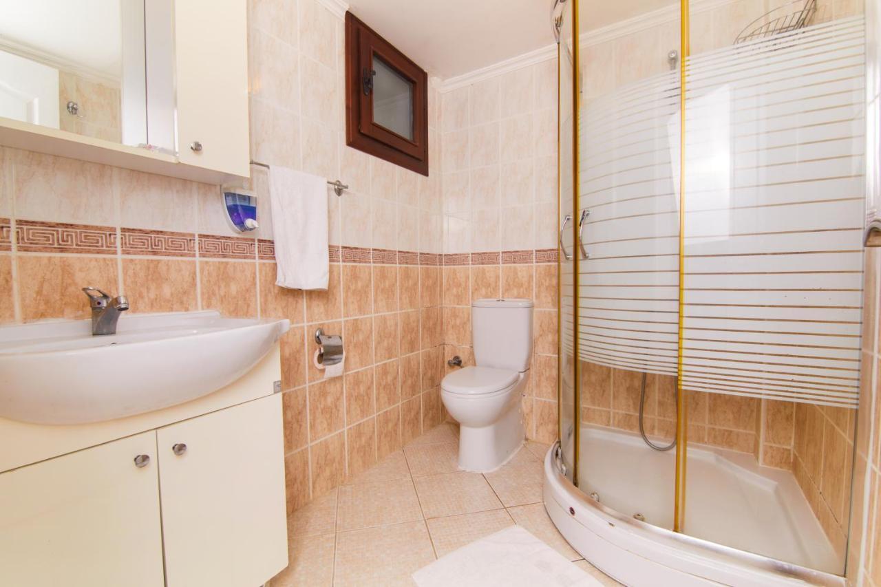Familiensuite mit Balkon